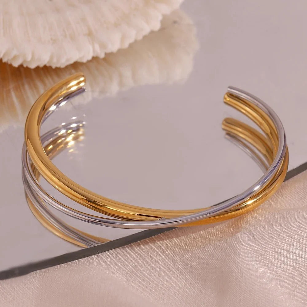 18k Intersect Cross Cuff Bracelet