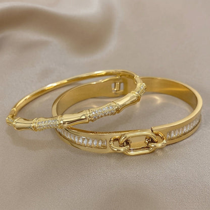 2pc Classic Golden Stackable Bracelet Set