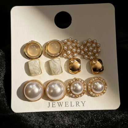 6 Pairs Elegant Pearl Stud Earrings Set