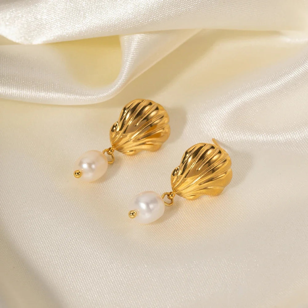 Dainty Sea Shell Pearl Earrings