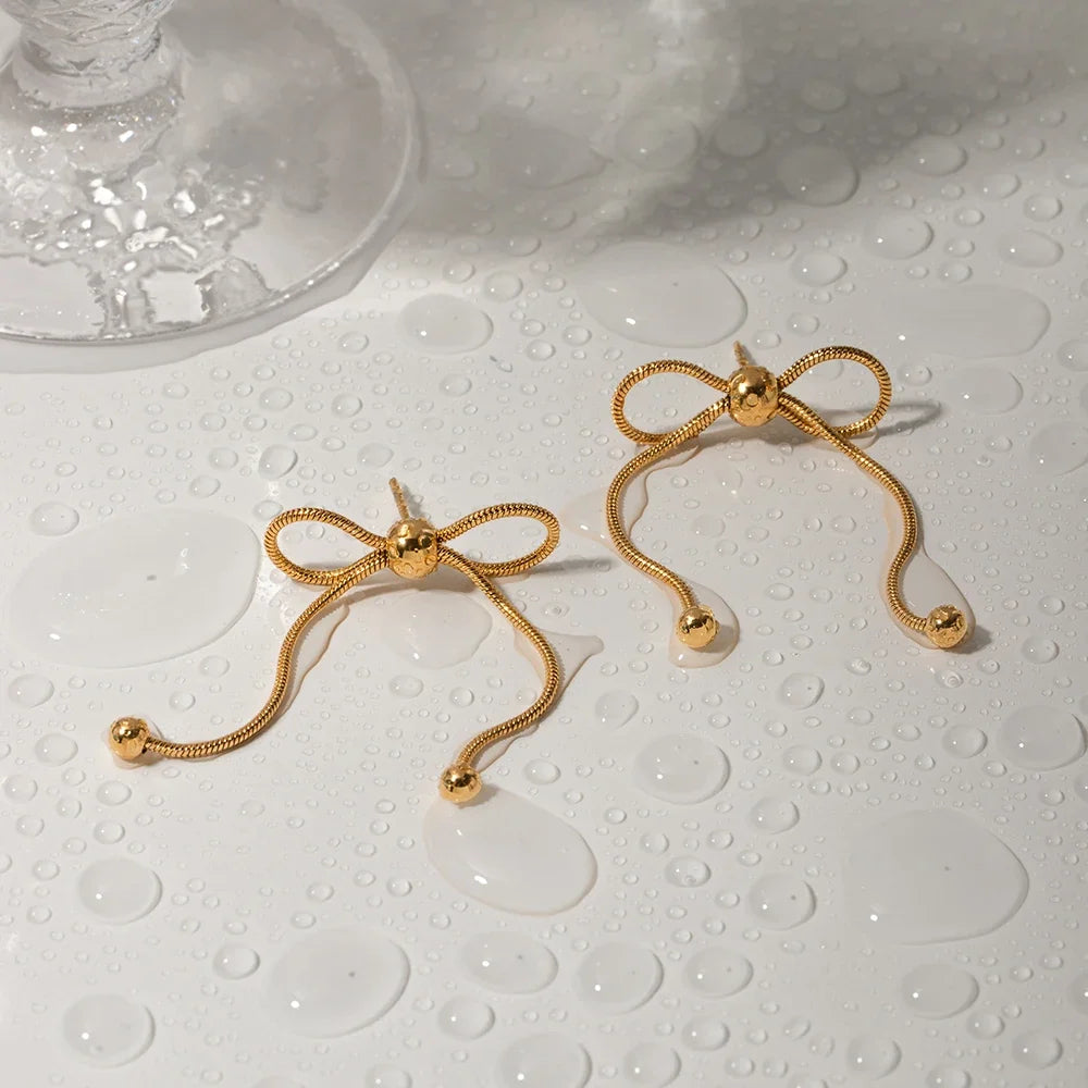 18k Dainty Feminine Chain Bow Earrings
