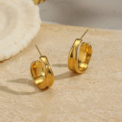 Minimal Textured Crevice Earrings