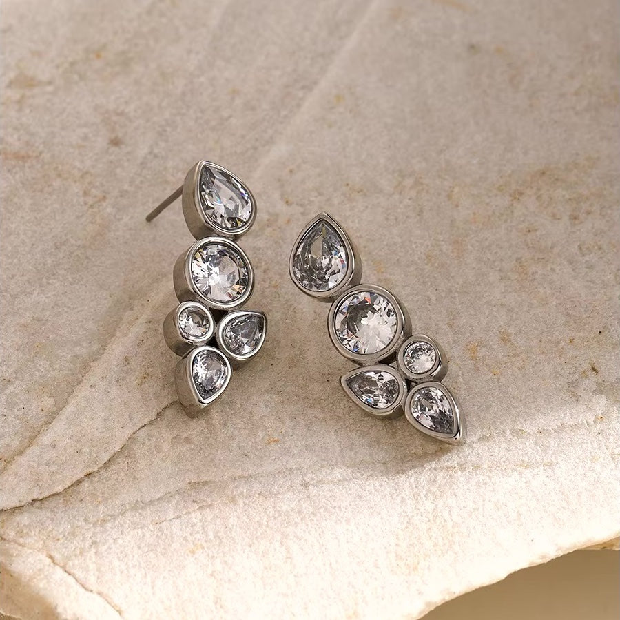 Dainty Leaf Diamond Earrings