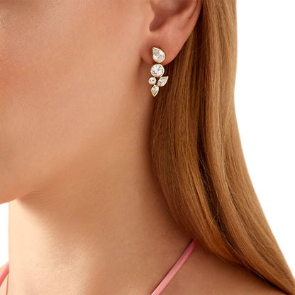 Dainty Leaf Diamond Earrings