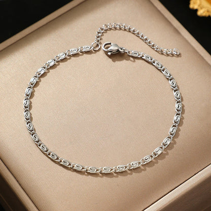 Minimal Spiral Link Bracelet