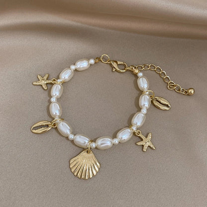 Dainty Beach Adventure Pearl Bracelet