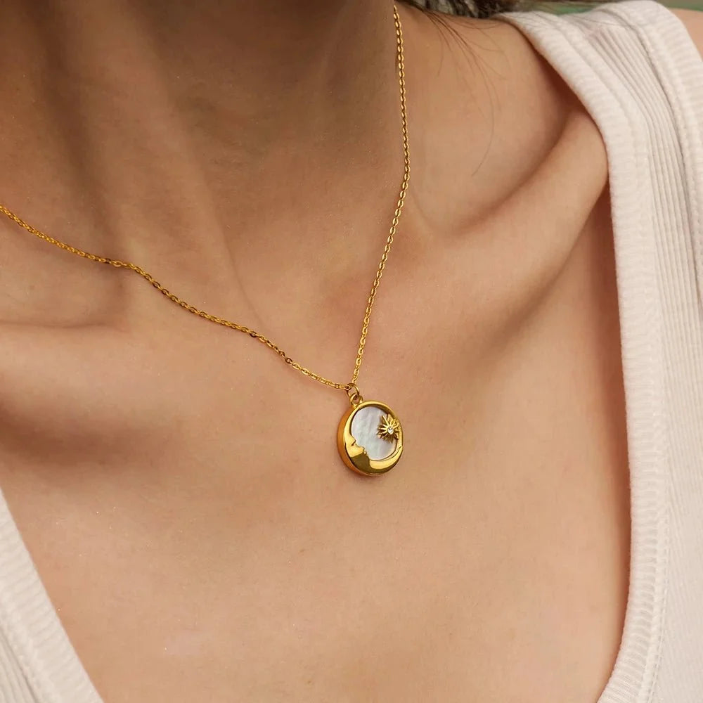 Dainty Crescent Moon & Star Pendant Necklace