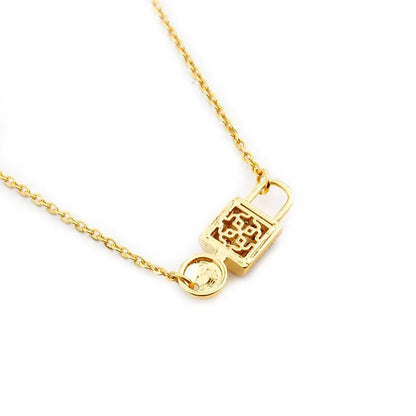 Dainty Lock And Key Lovers Necklace