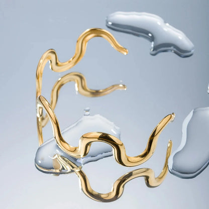 Gold Wavy Statement Bracelet and Necklace