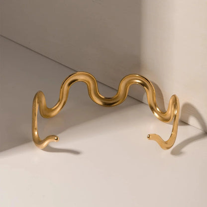 Gold Wavy Statement Bracelet and Necklace