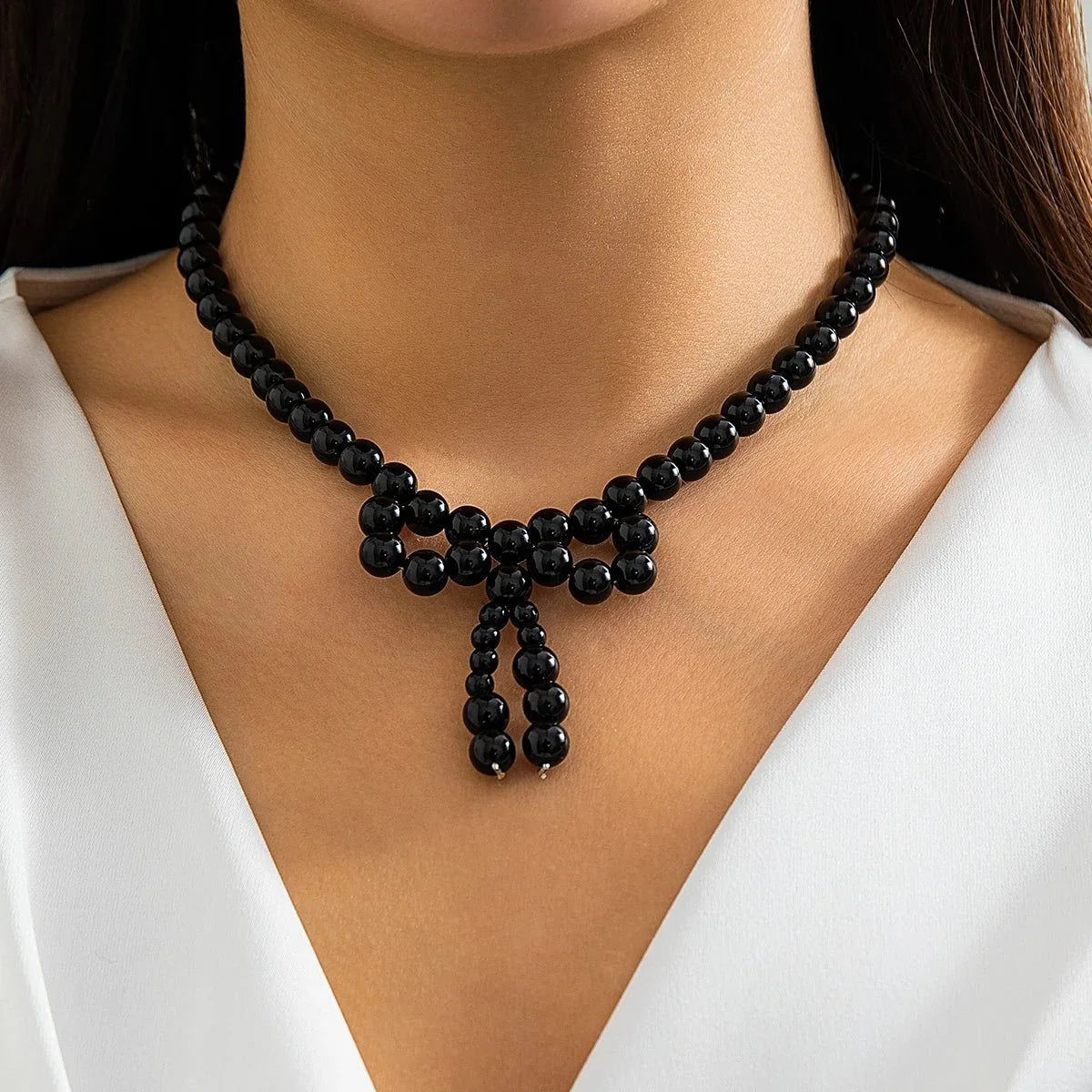 Iconic Dainty Pearl Bow Necklace