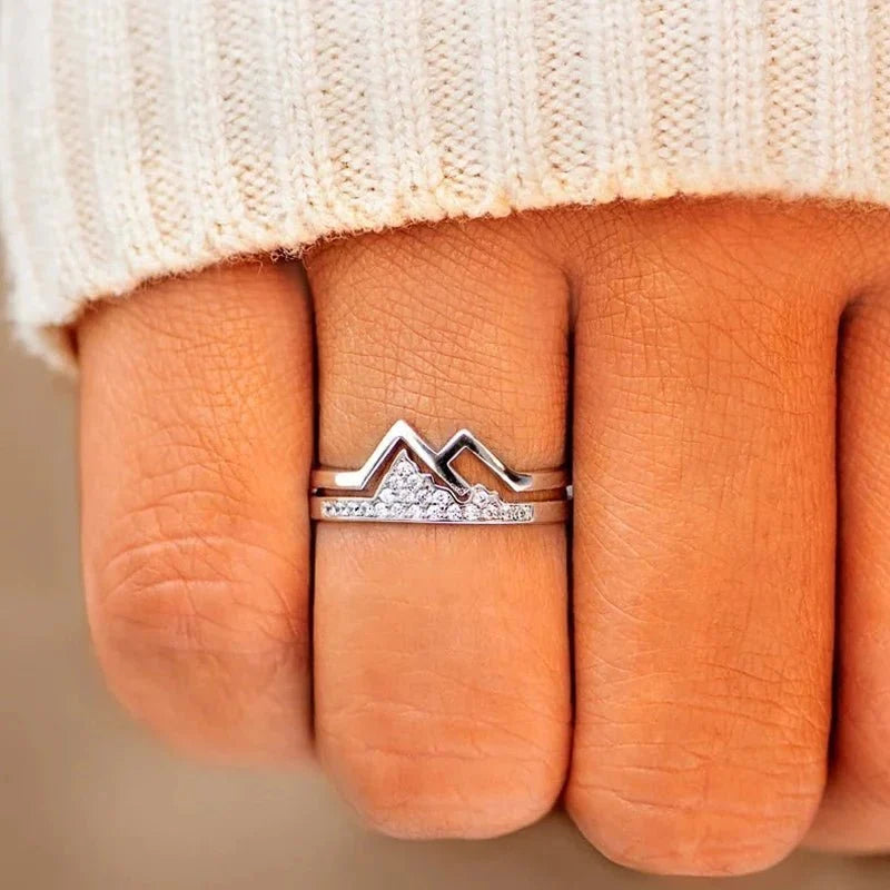 Sentimental Peaks and Valleys Ring